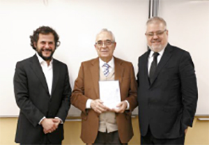 Llorenç Maristany, Delegado de AEDAF en Catalunya; Jaume Segura Illa  y Joan-Francesc Pont Clemente, Presidente de la Fundación Pont y Lancuentra.